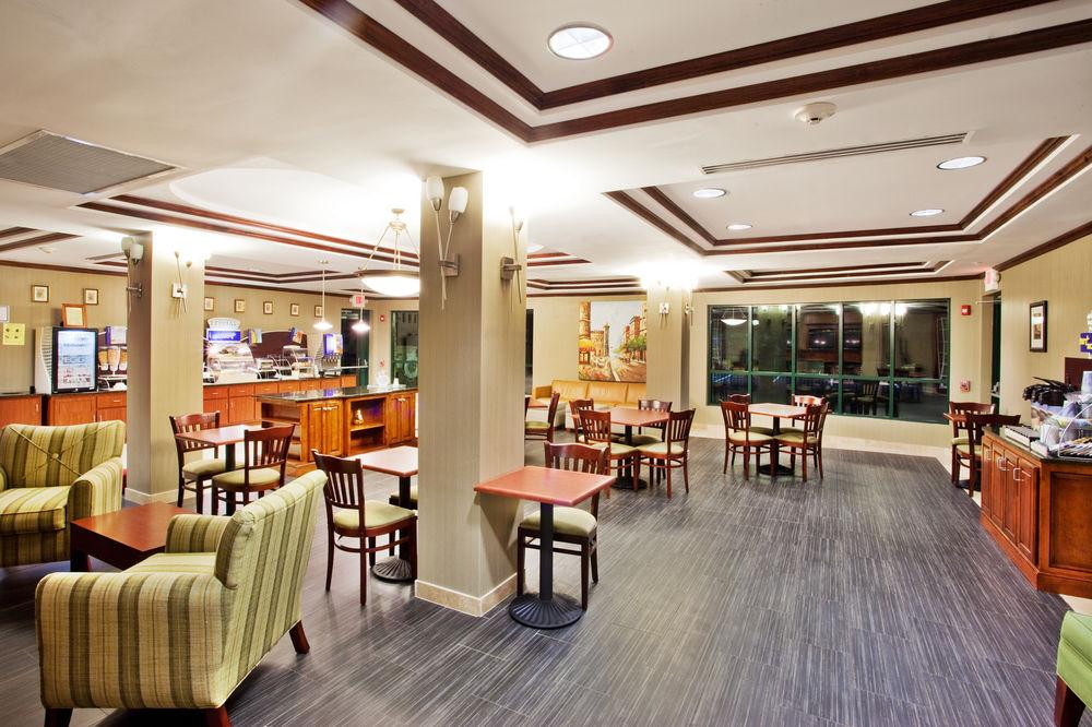 Holiday Inn Express & Suites Macon - I-475 By Ihg Extérieur photo
