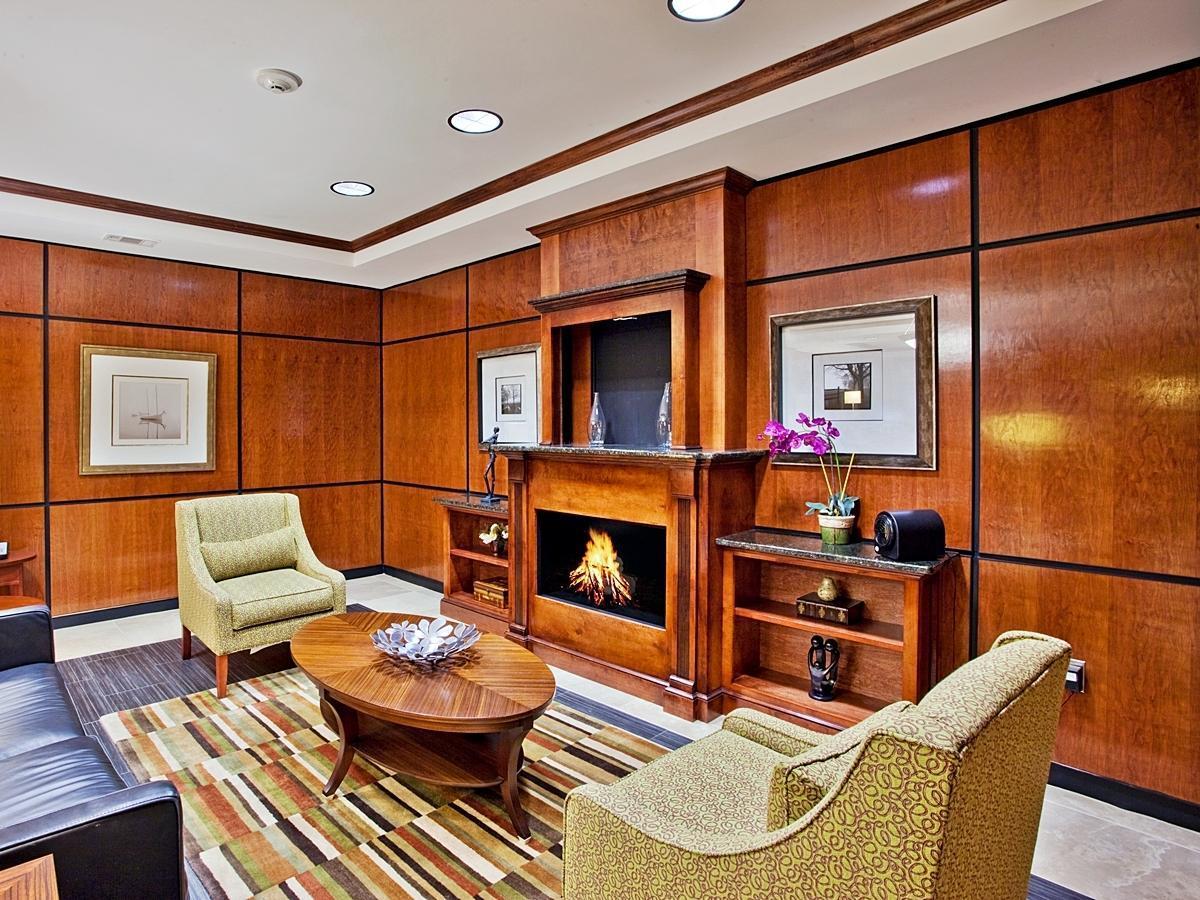 Holiday Inn Express & Suites Macon - I-475 By Ihg Extérieur photo